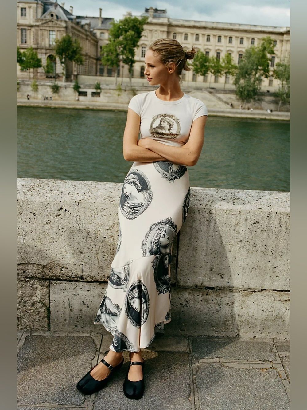 New Anthropologie  Maeve Bias-Cut Satin Midi Skirt Size XS